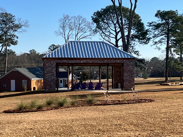 A wide landscape view of the Barrs Family Learning Pavilion on the Cochran Campus.